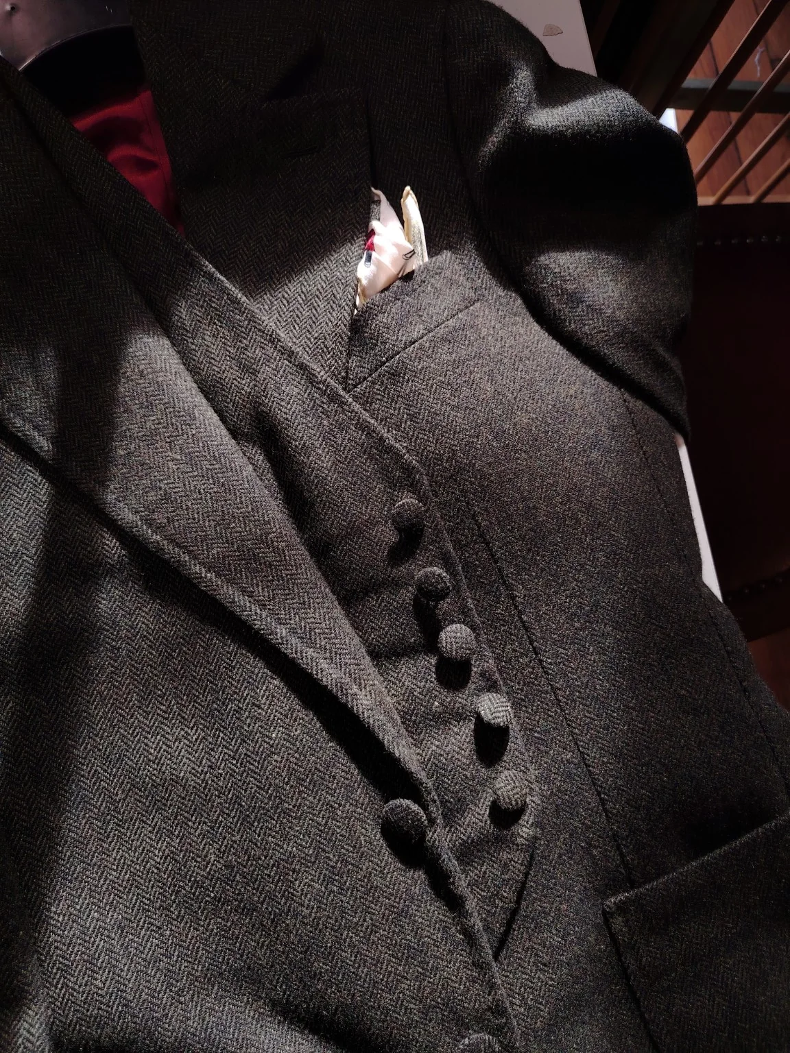 Détail d'un costume trois pièces